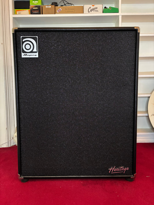 Ampeg SVT-410HLF Heritage Series 500-Watt 4x10" Bass Speaker Cabinet 2010 - Present - Black
