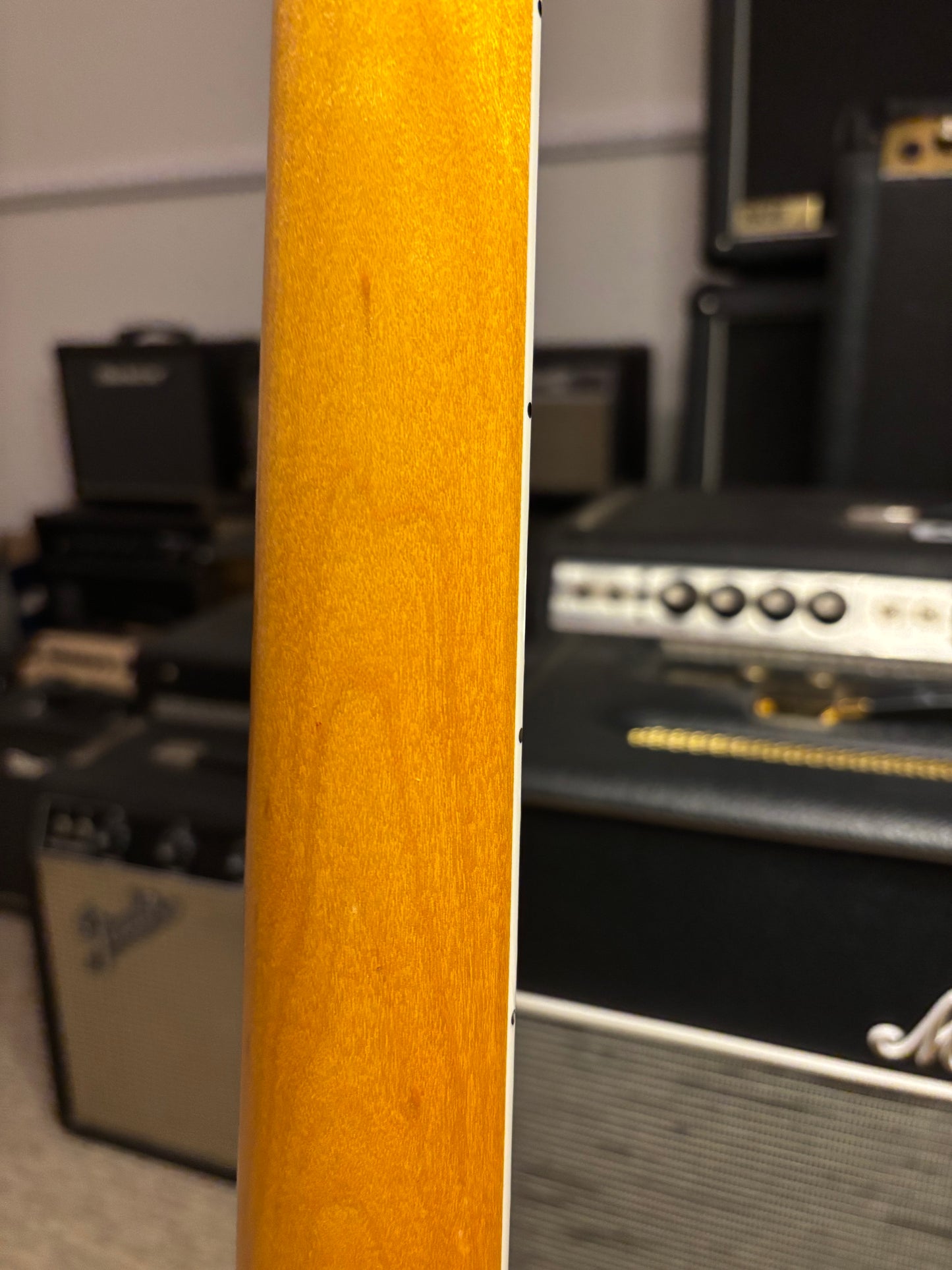 Fender 60th Anniversary Jaguar 2022 Mystic Dakota Red